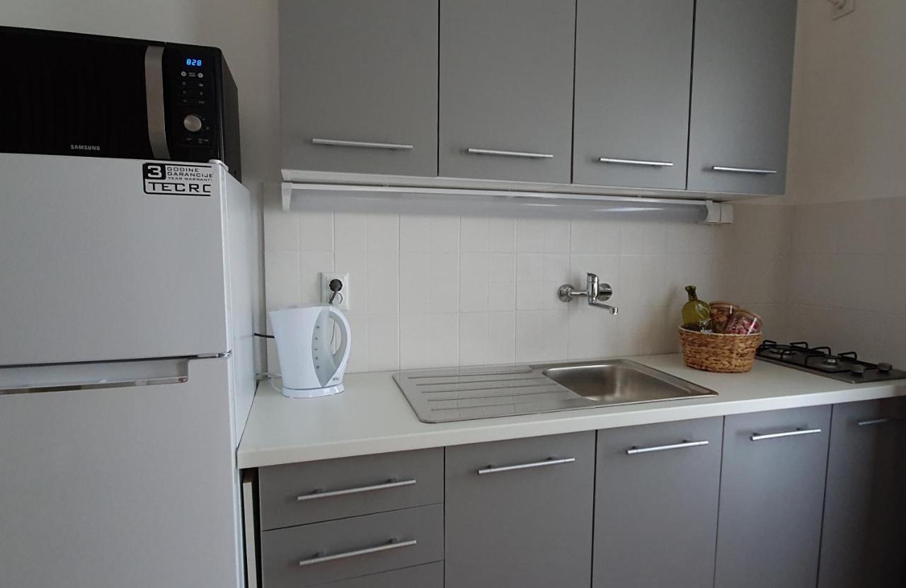 Apartmani Masline Jasenice  Exterior foto